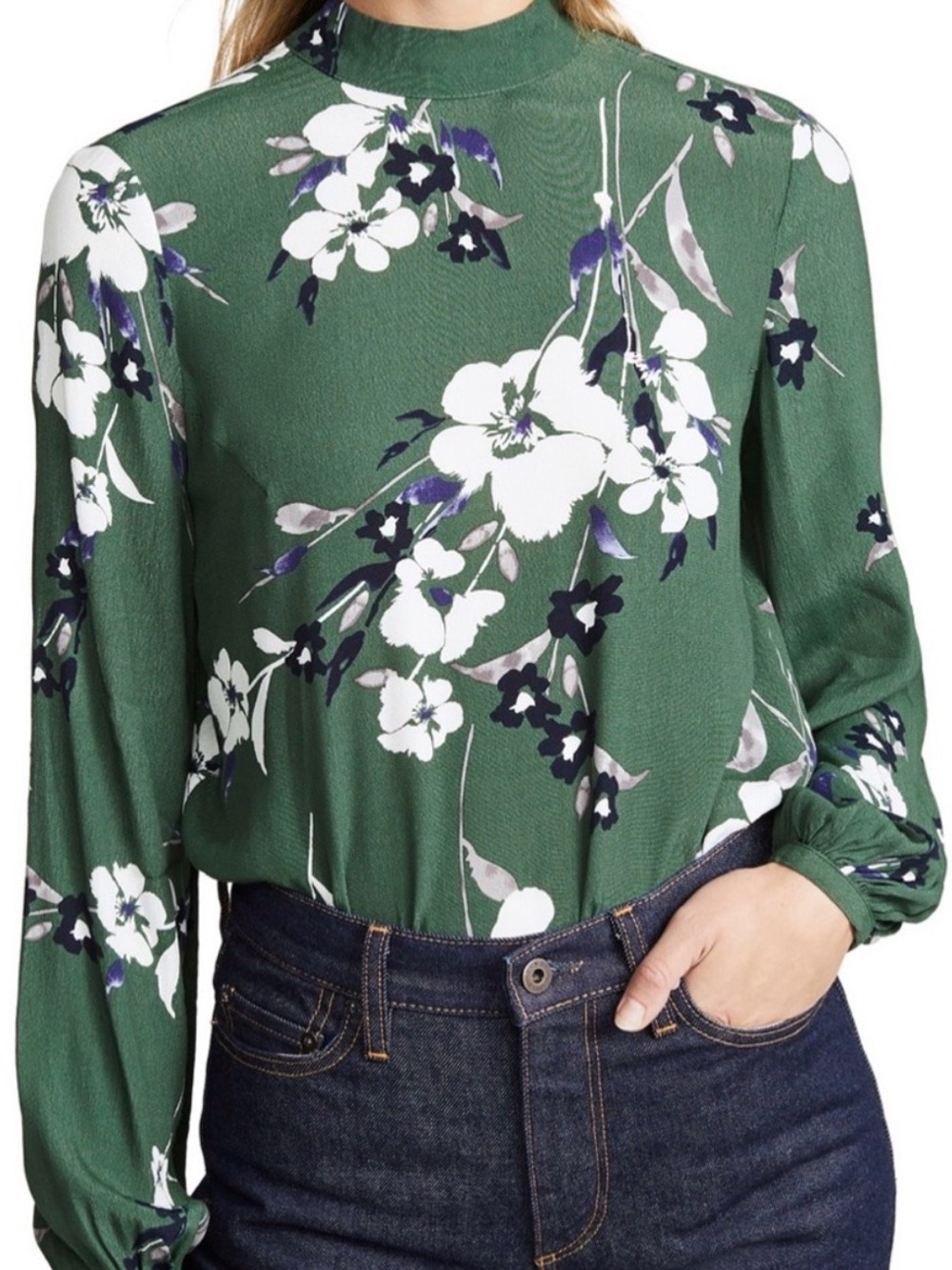 Yumi Kim Green Floral Tie-Back Long Sleeve Top - Picture 2 of 8